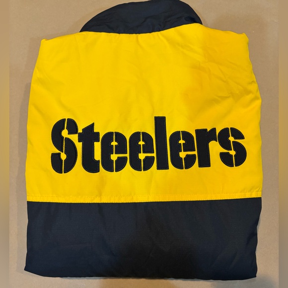 Steelers Black and Yellow Men's Vest - Picture 13 of 13